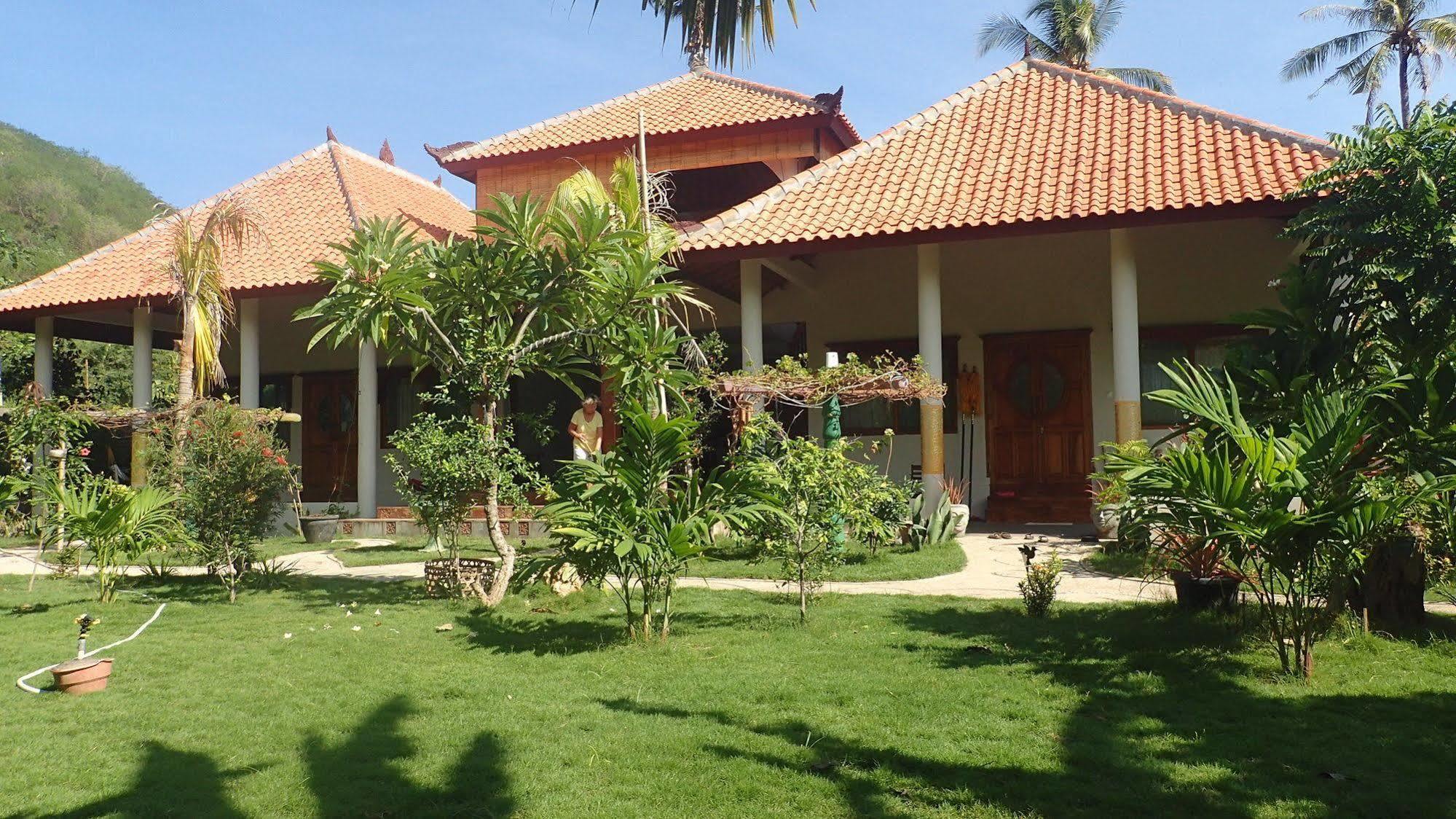 Hibiscus House Bali Hotel Pemuteran Exterior foto